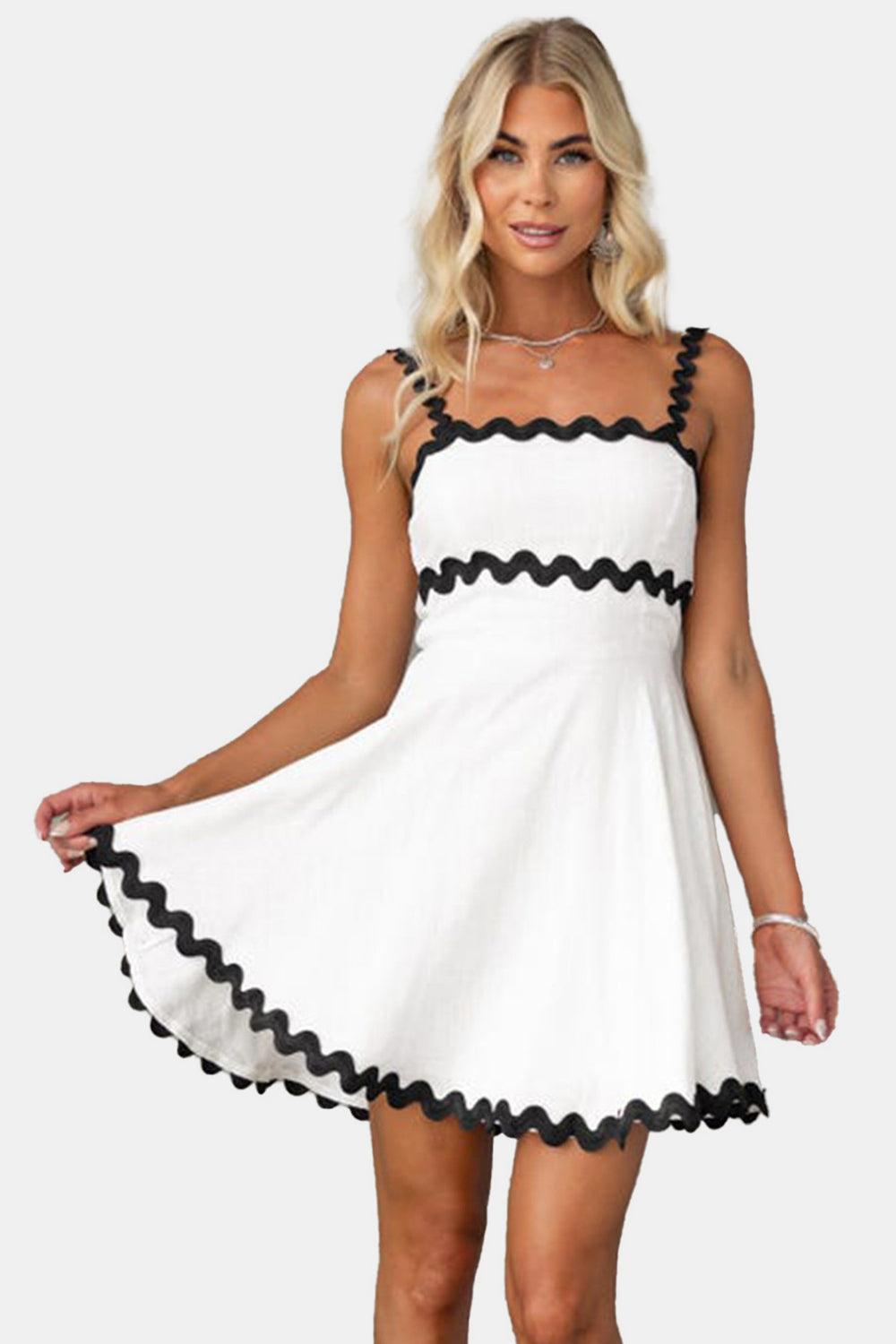 Get trendy with Contrast Trim Square Neck Mini Dress - Dress available at Styles Code. Grab yours today!