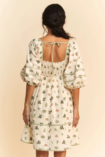 Get trendy with Contrast Piping Mini Dress - Dress available at Styles Code. Grab yours today!