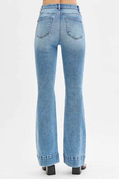 Get trendy with Elastic Band High Rise Jeans Plus Size - Jeans available at Styles Code. Grab yours today!