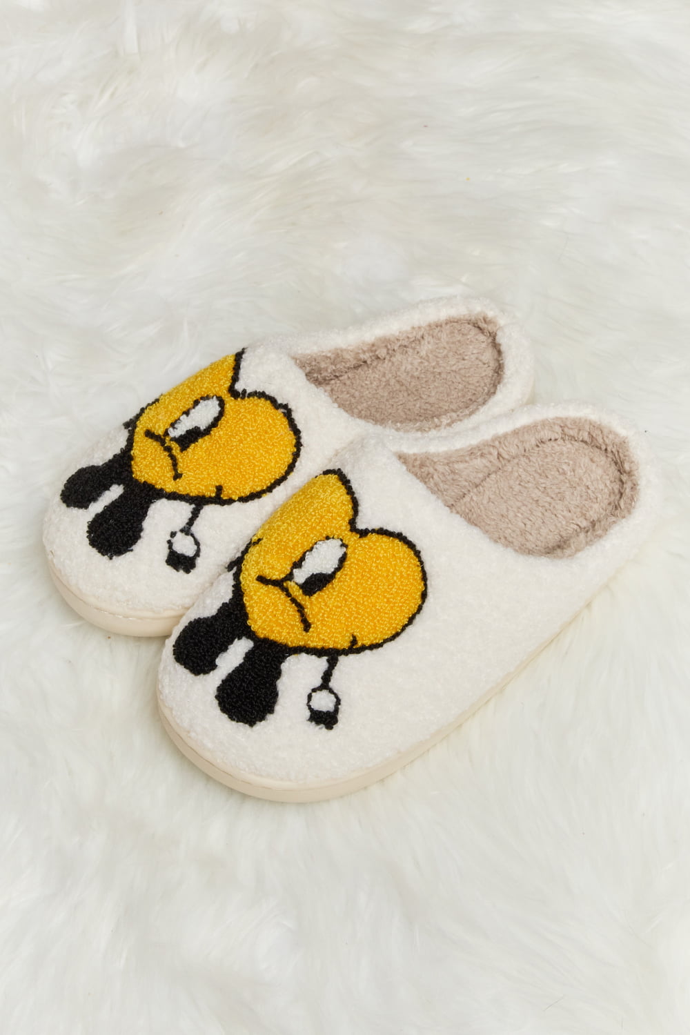 Get trendy with Melody Love Heart Print Plush Slippers - Shoes available at Styles Code. Grab yours today!