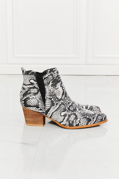 Get trendy with MMShoes Back At It Point Toe Bootie in Snakeskin - Shoes available at Styles Code. Grab yours today!