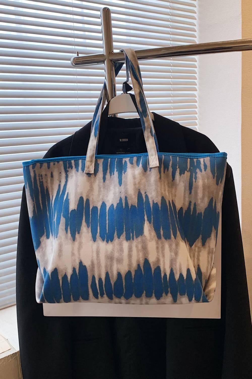 Get trendy with Printed PU Leather Tote Bag - Bags available at Styles Code. Grab yours today!